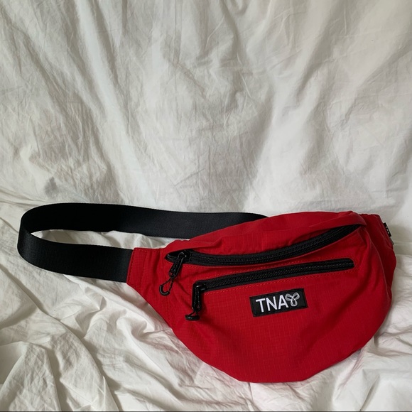 tna fanny pack